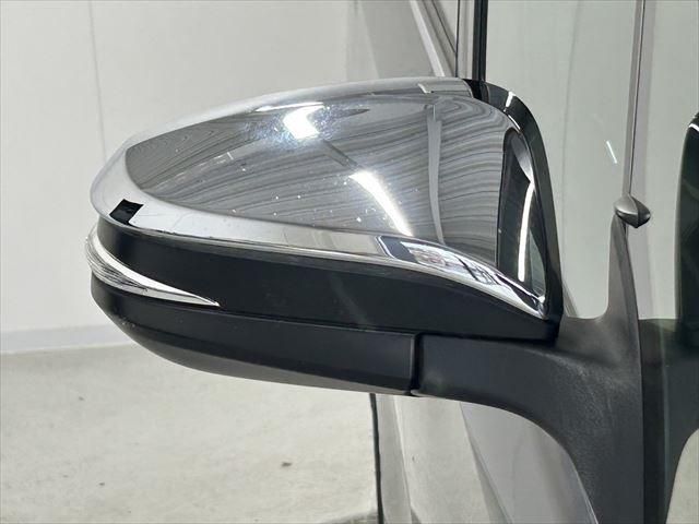 Toyota ESQUIRE 2016-11 191045-13