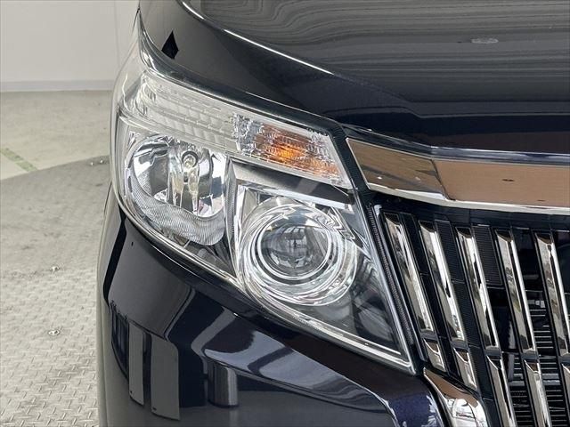 Toyota ESQUIRE 2016-11 191045-9