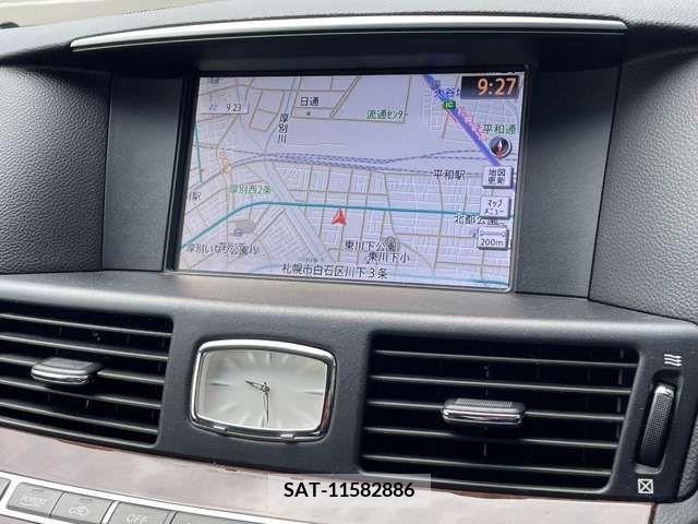 Nissan FUGA 2017-07 329123-18