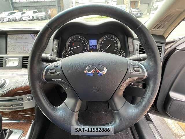 Nissan FUGA 2017-07 329123-16