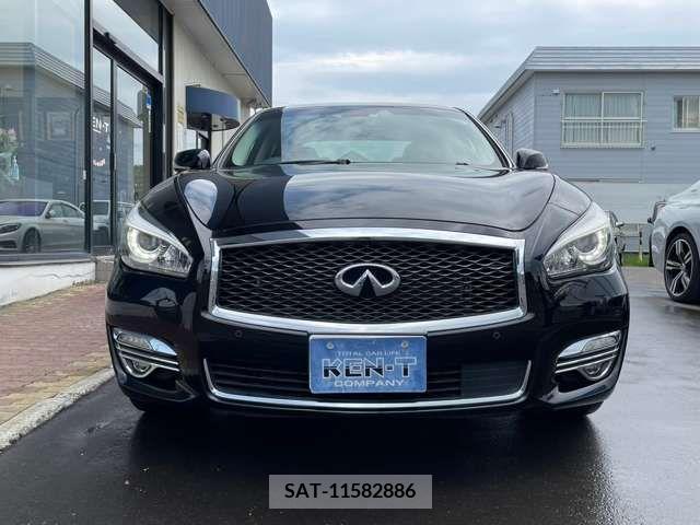 Nissan FUGA 2017-07 329123-1