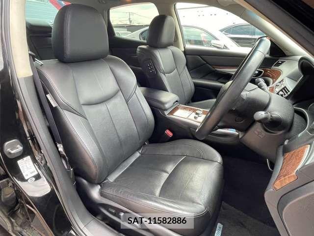 Nissan FUGA 2017-07 329123-6