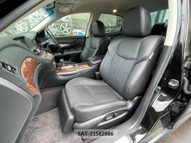 Nissan FUGA 2017-07 329123-11