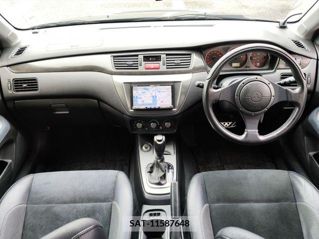Mitsubishi LANCER WAGON 2005-11 235233-6