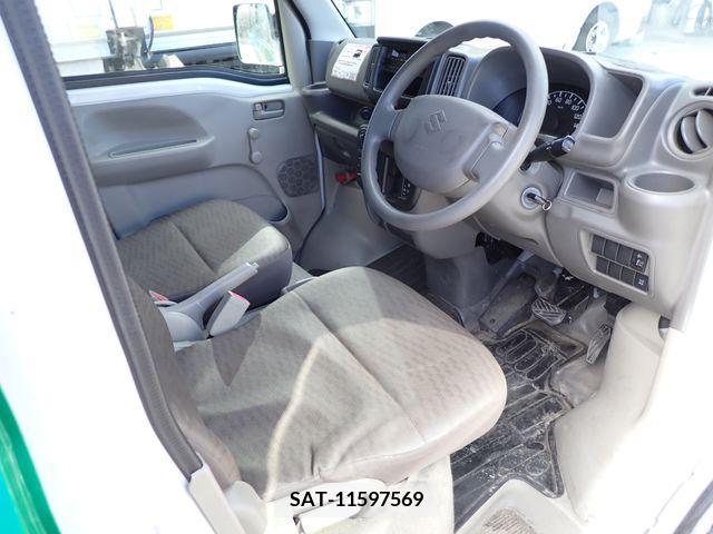 Suzuki EVERY 2018-01 209810-1