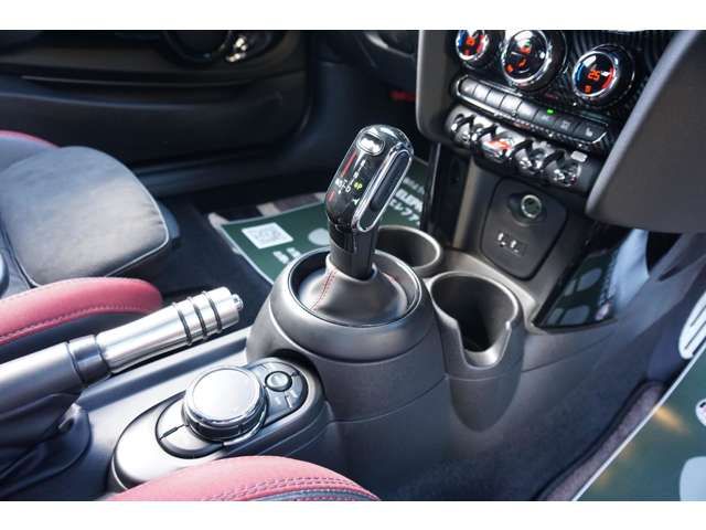 Bmw MINI 2018-08 5447-11