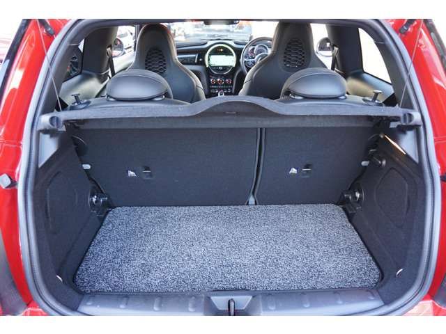 Bmw MINI 2018-08 5447-19