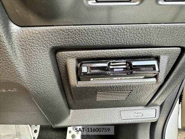 Subaru LEVORG 2018-01 348251-25
