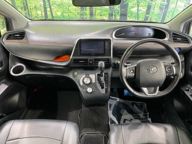 Toyota SIENTA 2017-09 26373-1