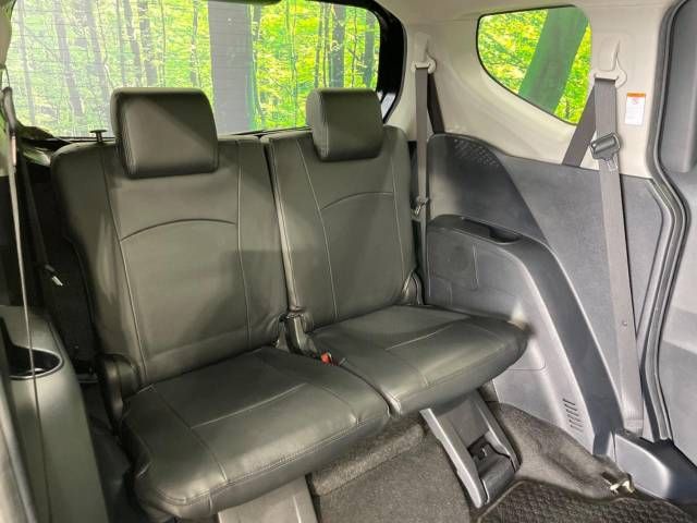 Toyota SIENTA 2017-09 26373-11