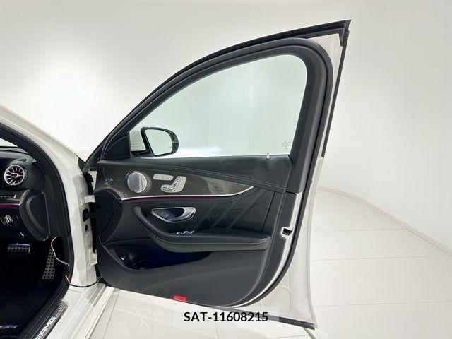 Amg E-CLASS 2017-11 223346-6