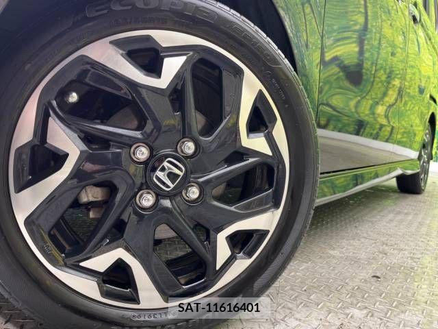 Honda N BOX CUSTOM 2020-01 210750-13