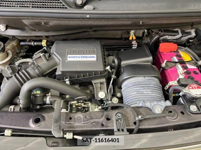 Honda N BOX CUSTOM 2020-01 210750-18