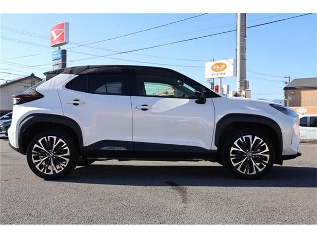 Toyota YARIS CROSS 2022-01 29018-26