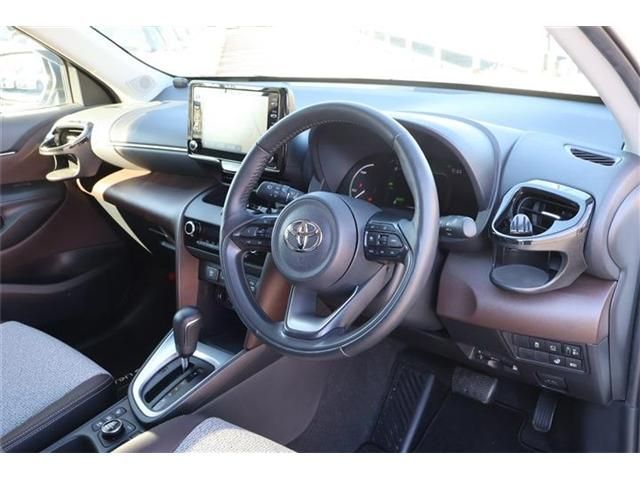 Toyota YARIS CROSS 2022-01 29018-5