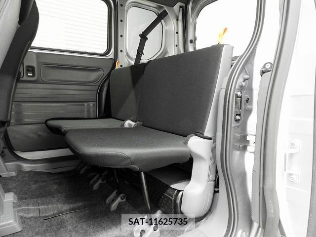 Honda N-VAN 2022-10 348173-17