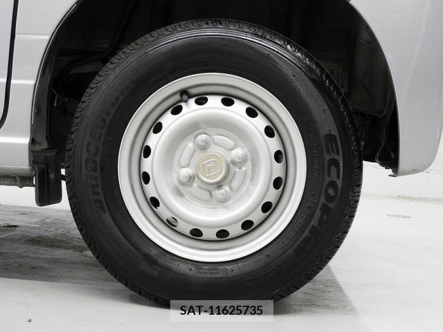 Honda N-VAN 2022-10 348173-27