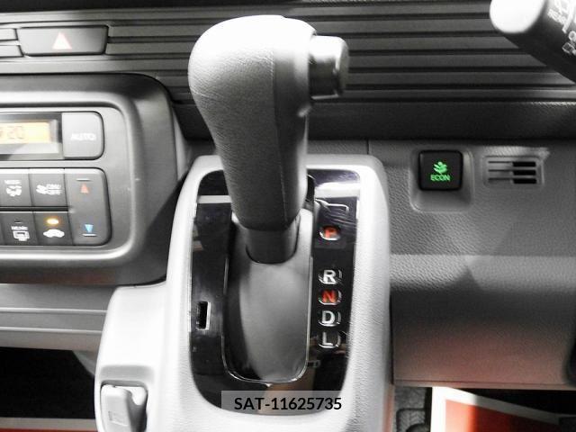 Honda N-VAN 2022-10 348173-6