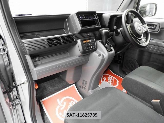 Honda N-VAN 2022-10 348173-12