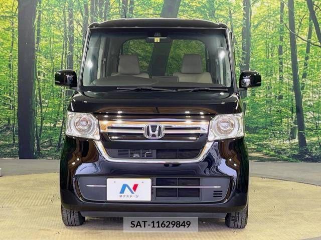 Honda N BOX 2021-03 220476-15