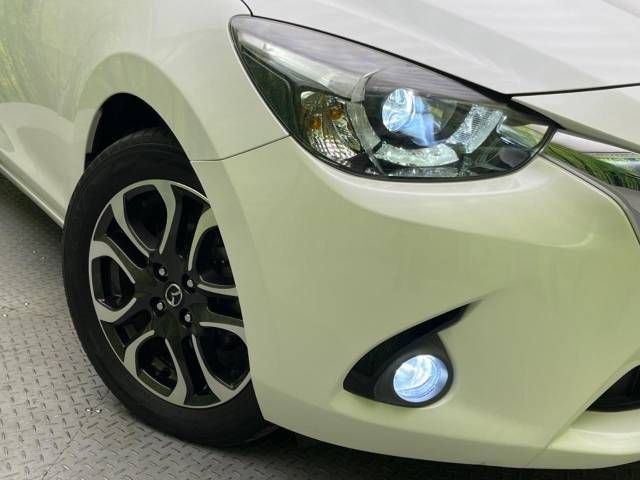 Mazda DEMIO 2014-11 191345-12