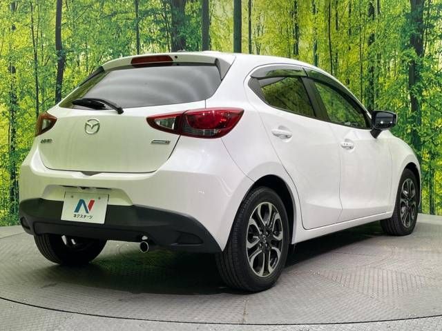 Mazda DEMIO 2014-11 191345-17