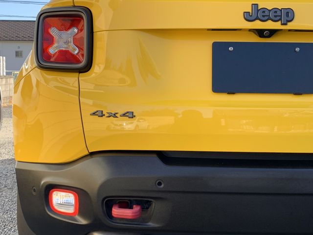 Jeep RENEGADE 2016-08 186399-23