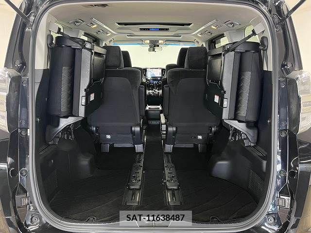Toyota VELLFIRE 2018-12 383618-12