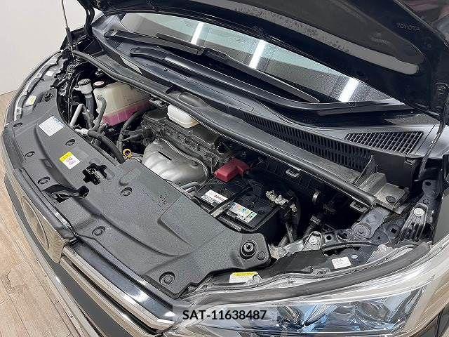 Toyota VELLFIRE 2018-12 383618-17