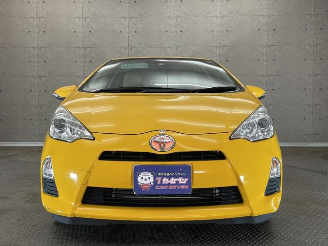 Toyota AQUA 2014-03 191352-4