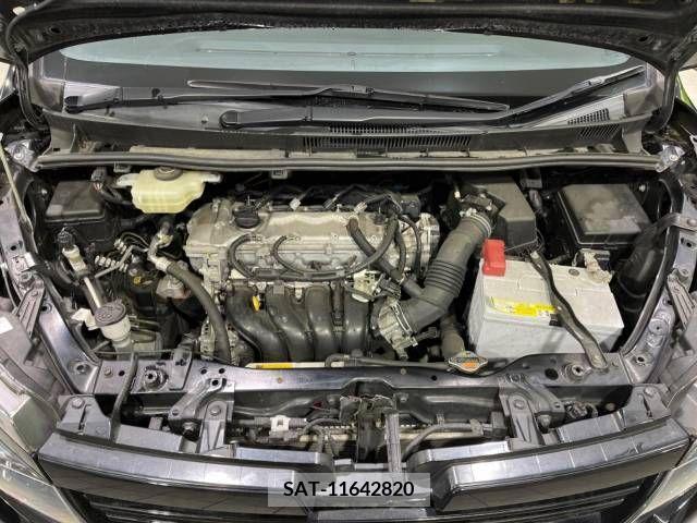 Toyota VOXY 2014-10 215338-18