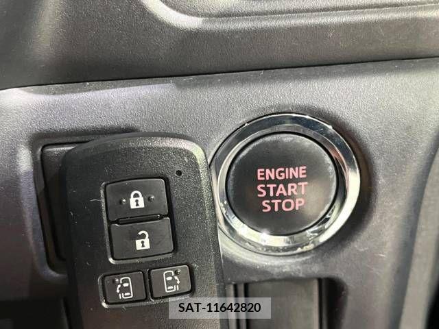 Toyota VOXY 2014-10 215338-6