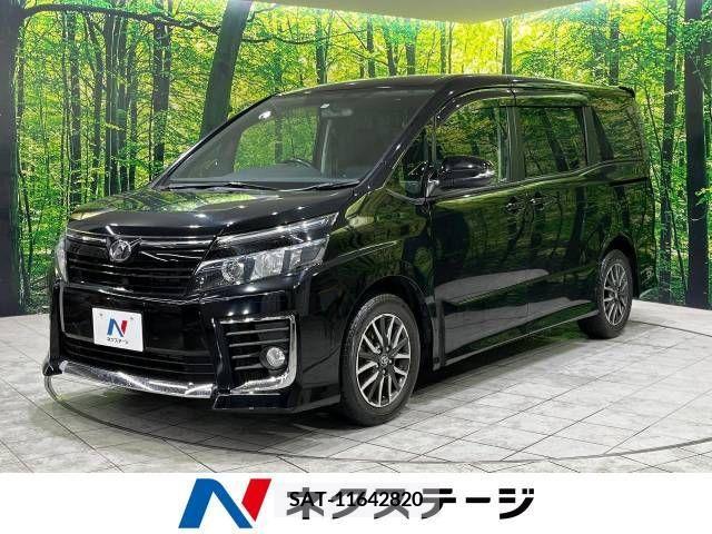 Toyota VOXY 2014-10 215338-0