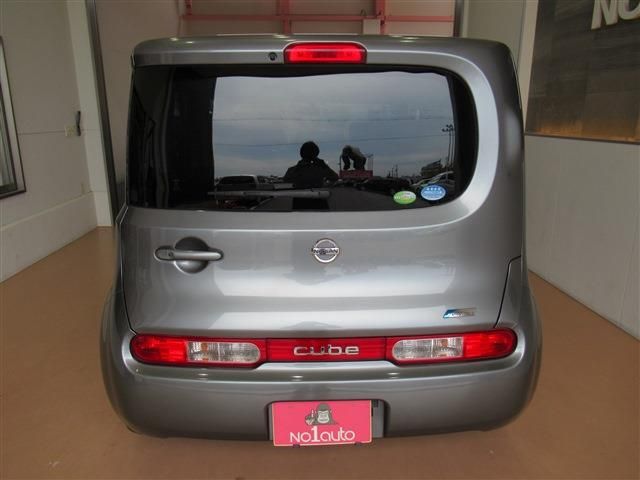 Nissan CUBE 2011-07 24448-5
