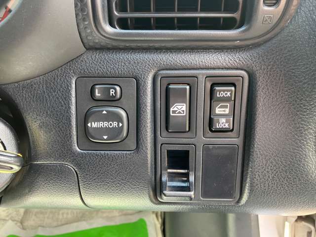 Toyota MR-S 1999-10 18608-9