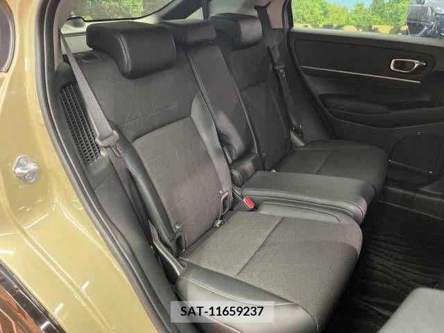 Honda VEZEL 2021-11 332437-12