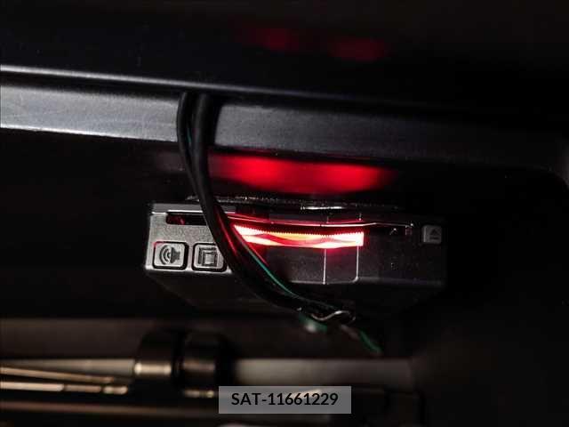 Toyota ESTIMA 2017-03 210868-6