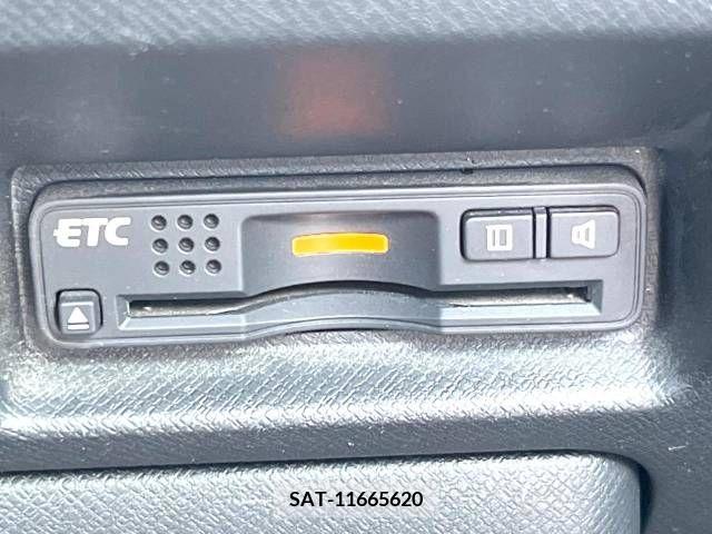 Honda e 2011-03 257436-7