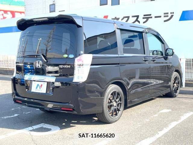 Honda e 2011-03 257436-18