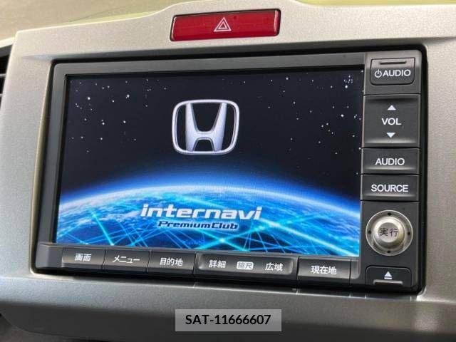 Honda FREED 2011-10 302822-2