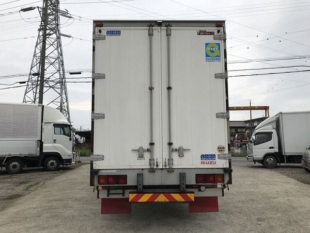 Isuzu GIGA 2014-02 4037-1