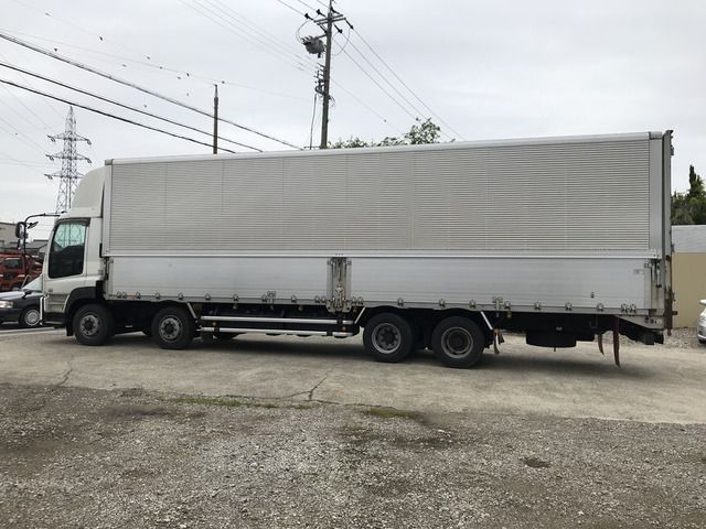 Isuzu GIGA 2014-02 4037-7