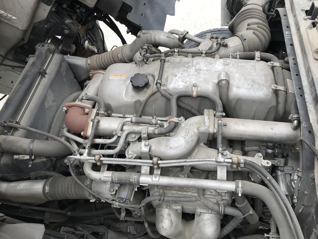 Isuzu GIGA 2014-02 4037-3
