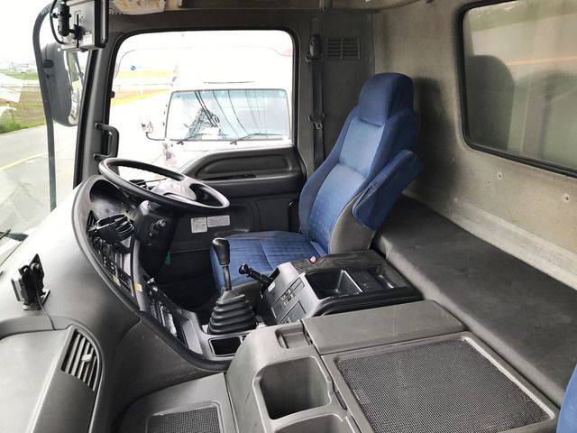 Isuzu GIGA 2014-02 4037-2