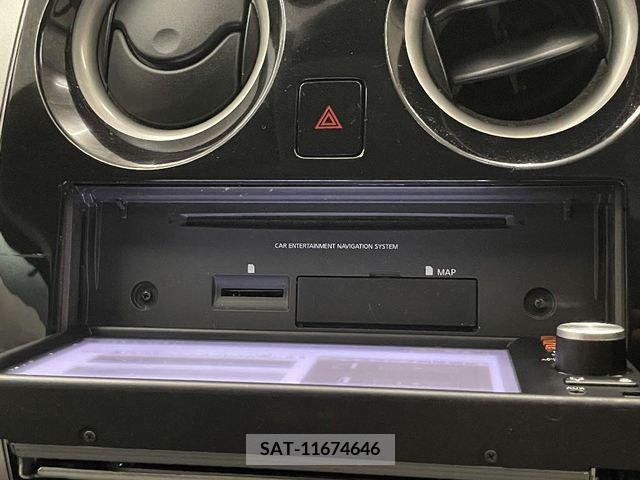 Nissan NOTE 2016-06 365382-17