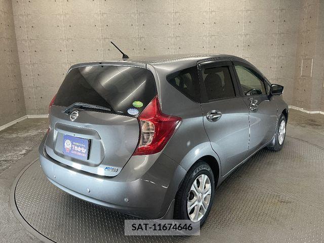 Nissan NOTE 2016-06 365382-3