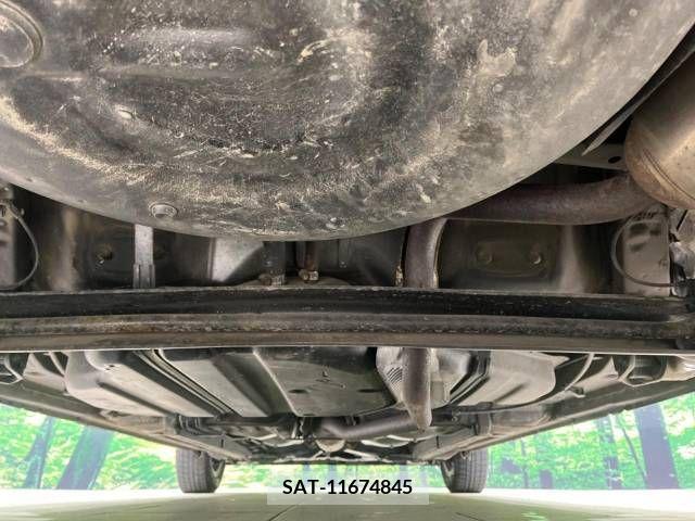 Toyota SIENTA 2009-02 285120-19