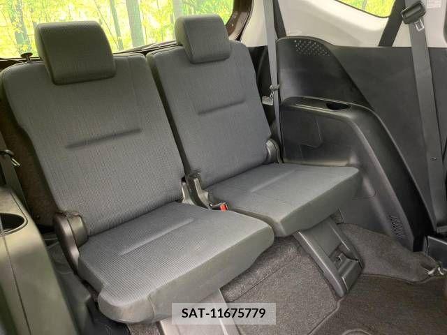 Toyota SIENTA 2017-09 345272-10
