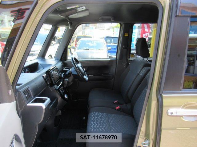 Daihatsu WAKE 2018-02 310579-14