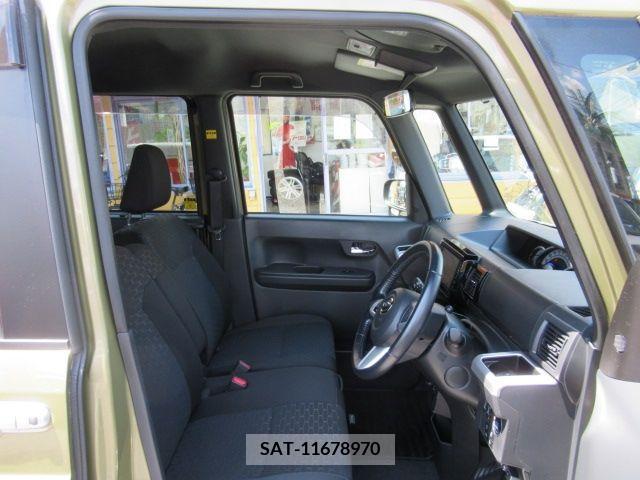 Daihatsu WAKE 2018-02 310579-13